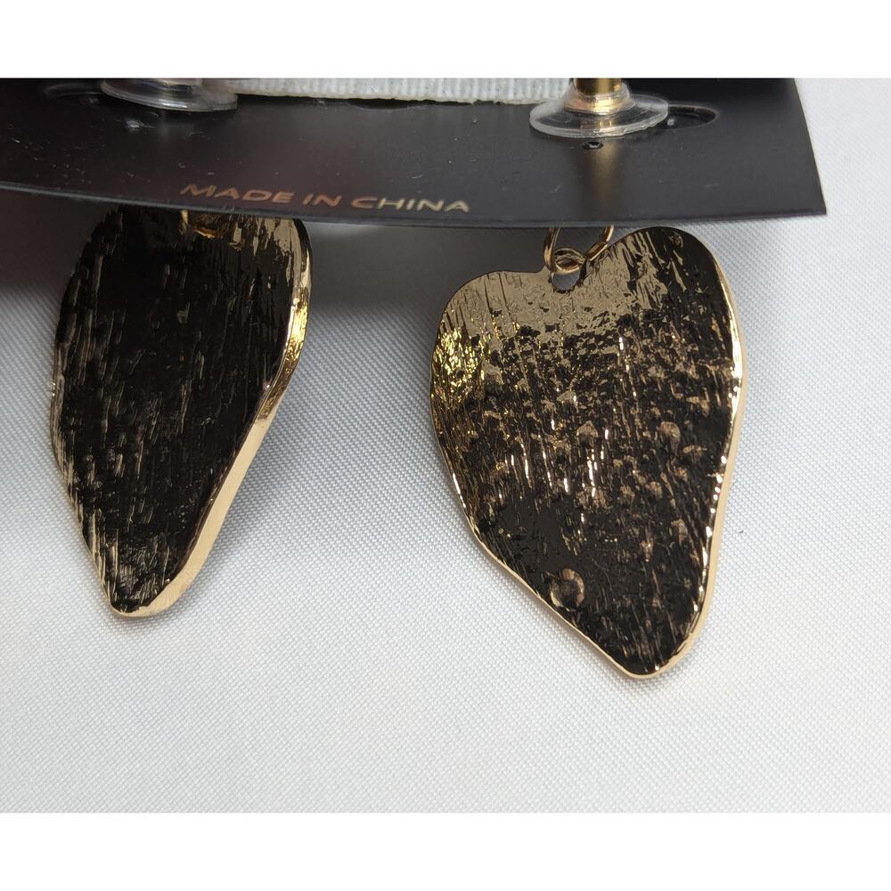 Leopard Print Heart Earrings With Rhinestones - Picture 5 of 6